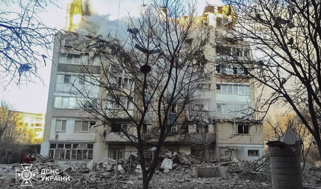 Ternopil’deki Rus Saldırısında 20 Ölü, 66 Yaralı: Çocuklar da Kayıplar Arasında Rusya'nın Ternopil'e düzenlediği saldırılarda 2 çocuk da dahil olmak üzere