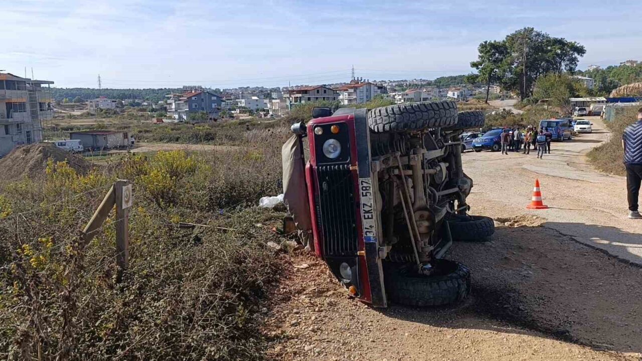 Antalya'nın Manavgat ilçesinde iki safari aracının çarpışması sonucu 11 kişi
