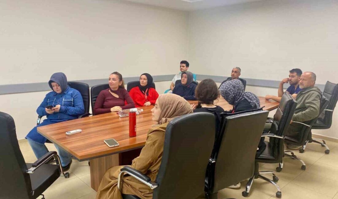 Düzce Sağlık Müdürlüğü, Çilimli İlçe Devlet Hastanesi'nde personeline yönelik acil