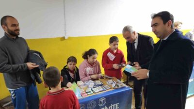 Karabük'te "Sağlıklı Çocuk, Sağlıklı Gelecek" programı Anayasa İlkokulu'nda gerçekleştirildi. İl