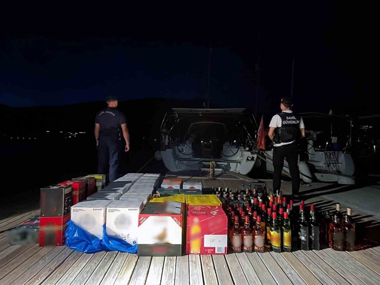 Sahil Güvenlik Güney Ege Grup Komutanlığı, yasa dışı alkol, silah