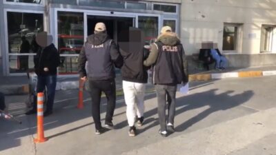 Sakarya'nın Arifiye ilçesinde DEAŞ terör örgütüyle bağlantılı olduğu belirlenen bir