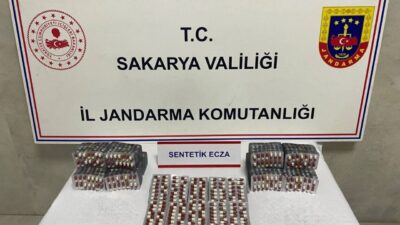 Sakarya'nın Sapanca, Karasu ve Serdivan ilçelerinde jandarma ekiplerinin düzenlediği uyuşturucu