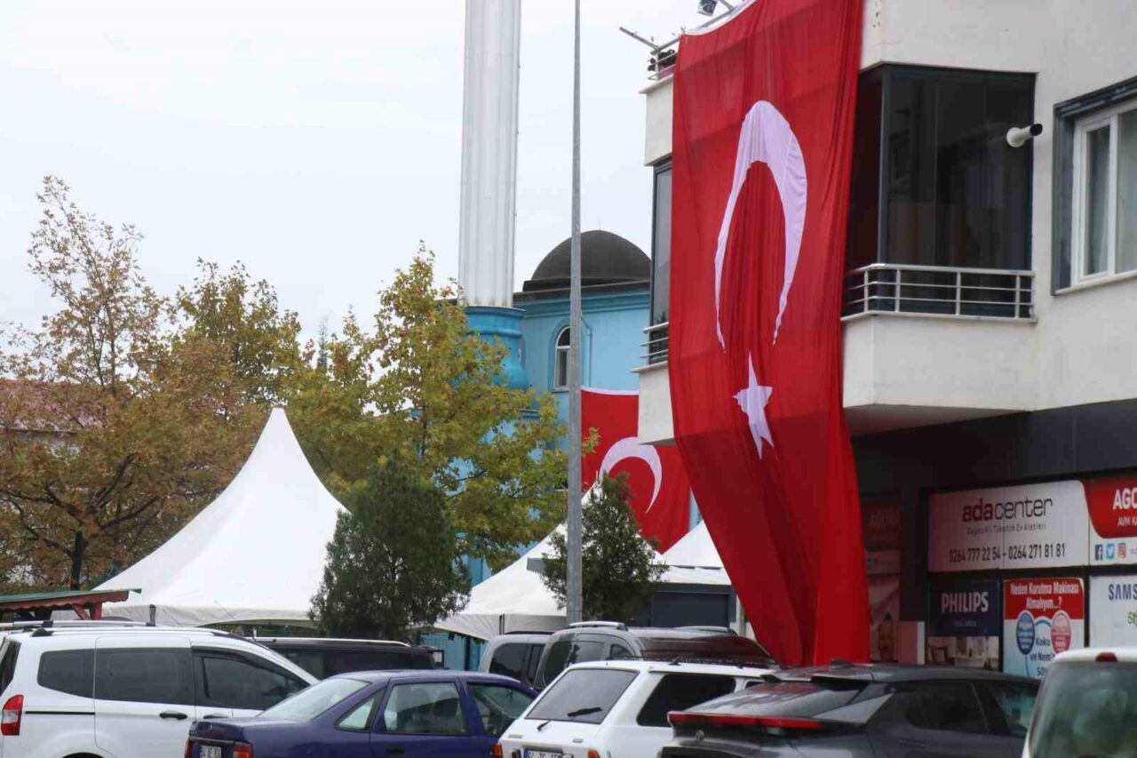 Gürcistan'da askeri kargo uçağının düşmesi sonucu şehit olan Hava Uçak