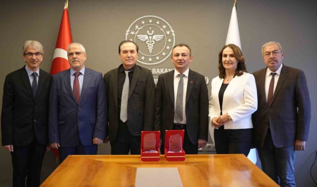 Samsun Bölge Koordinasyon Merkezi, 2024 Yılında Organ Bağışında Türkiye Birincisi Oldu Samsun Bölge Koordinasyon Merkezi, 2024 yılı kadaverik organ bağışı oranlarıyla