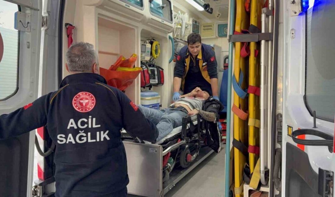 Samsun'un Canik ilçesinde motosiklet üzerinde oturan Kadirhan Y. ve Yusuf