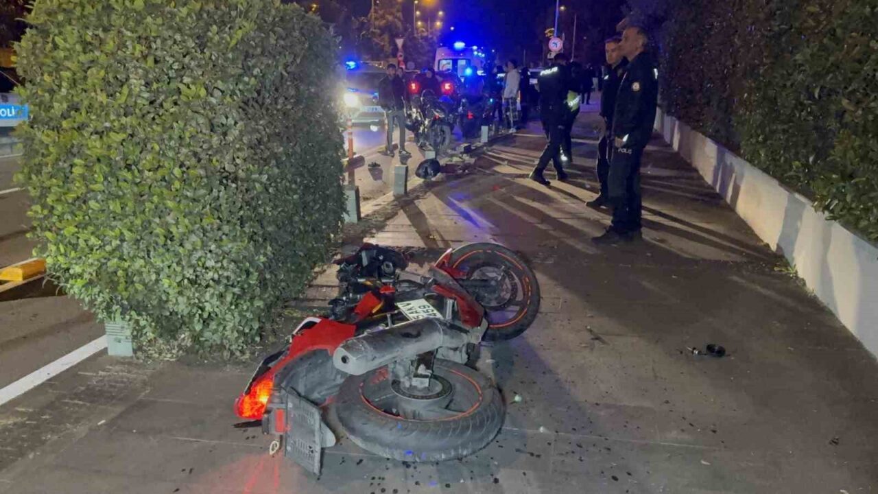 Samsun'un İlkadım ilçesinde bir motosikletin yayaya çarpması sonucu üç kişi