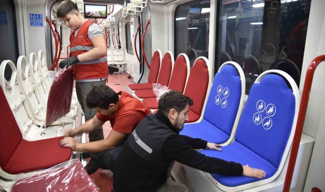 Samsun’da Tramvay Koltukları Yenileniyor: Güvenli ve Konforlu Yolculuk İçin Çalışmalar Devam Ediyor Samsun Büyükşehir Belediyesi, şehirdeki tramvayların yolcu koltuklarını yenileyerek toplu taşıma