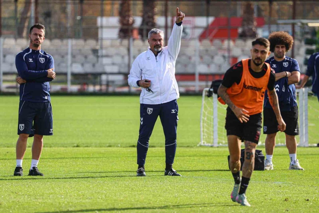 Samsunspor, Beşiktaş ile oynayacağı Süper Lig maçının hazırlıklarını Nuri Asan