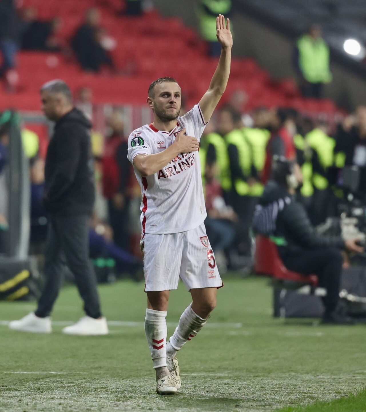 Samsunspor'un futbolcusu Celil Yüksel, Türkiye Futbol Federasyonu'nun bahis oynayan oyuncular