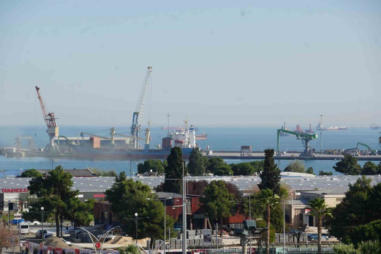 TÜİK verilerine göre, Samsun'un 2025'in ilk 10 ayında ihracatı 1