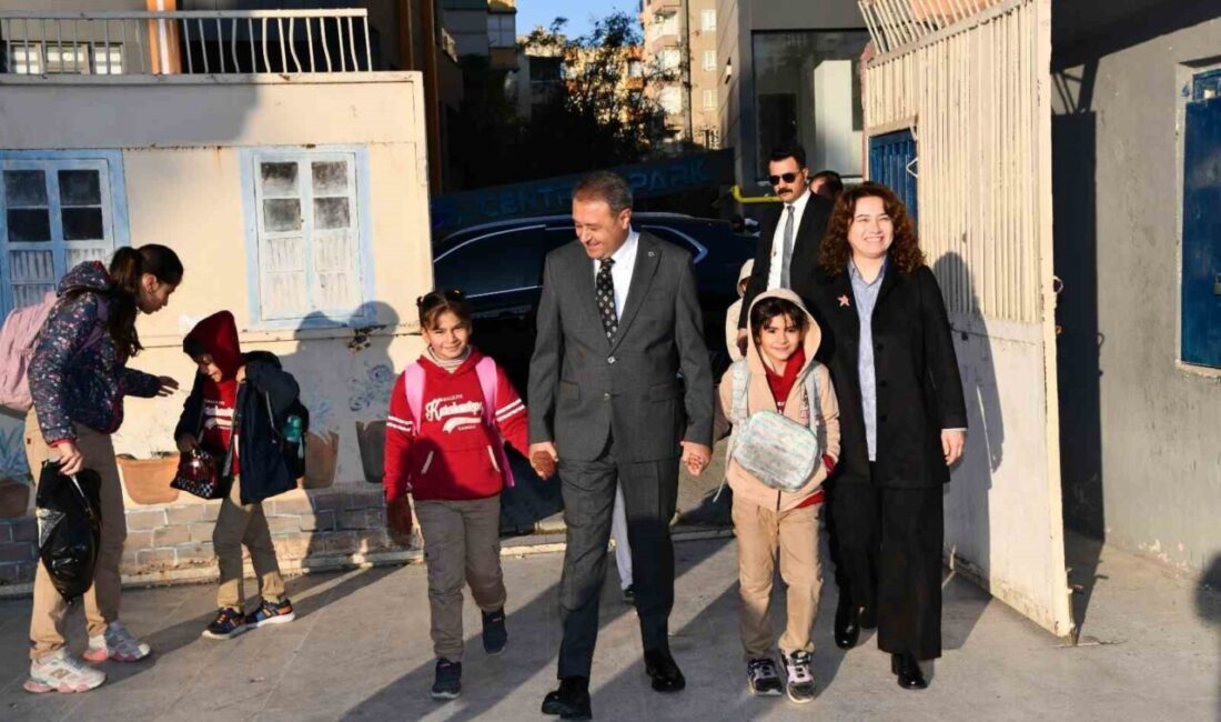 Şanlıurfa’da Eğitim Projesi ile 24 Bin 472 Öğrenci Okula Kazandırıldı Şanlıurfa'da BİGEP projesi kapsamında devamsız öğrenci sayısı 24 bin 472'ye