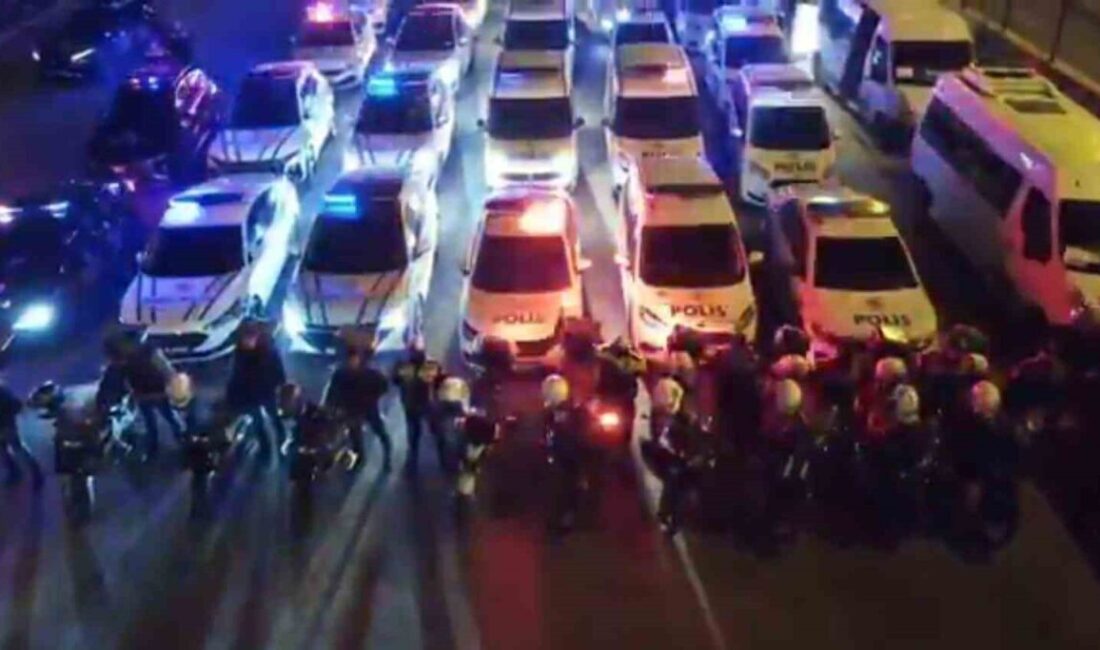 Şanlıurfa'da gerçekleştirilen huzur uygulamasında 1,357 personel 16,404 kişiyi kontrol etti.