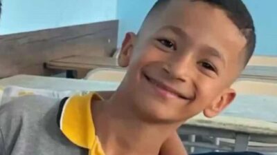 Şanlıurfa'nın Ceylanpınar ilçesinde hafif ticari araç ile tırın çarpışması sonucu