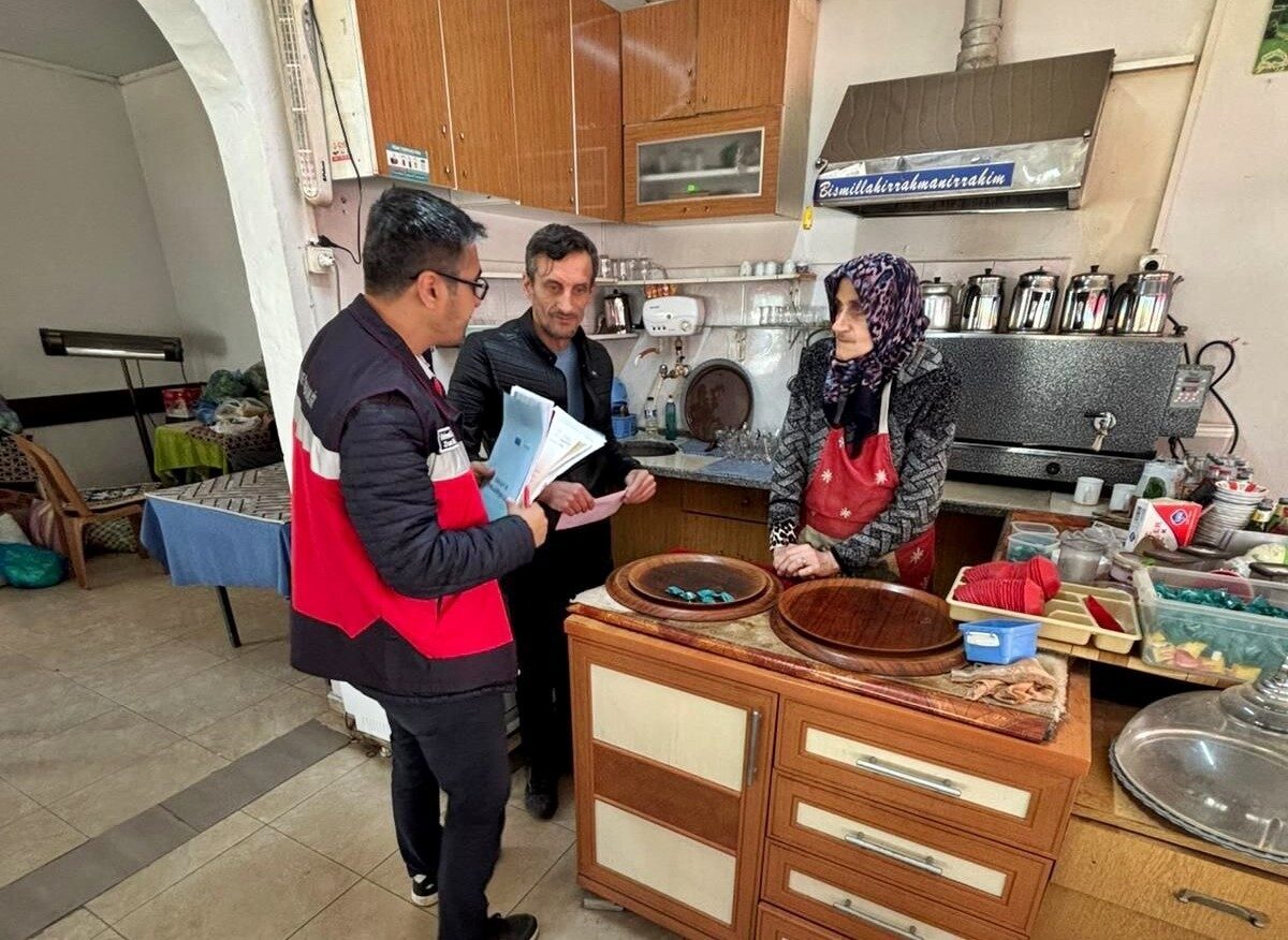 Kütahya'nın Şaphane İlçe Tarım ve Orman Müdürlüğü, yerel kahvehaneler ve