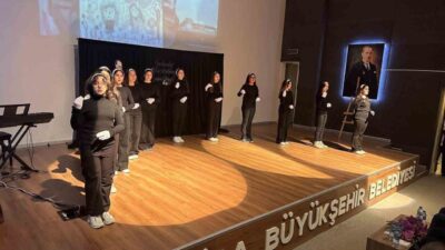 Sarıgöl'de 24 Kasım Öğretmenler Günü, Sarıgöl Şehit Esin Akay Ortaokulu'nun