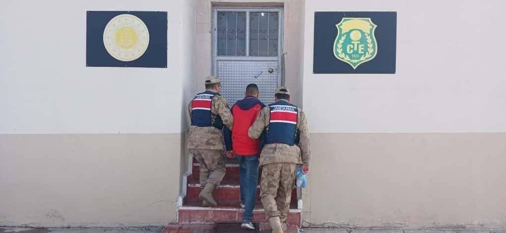 Kars'ın Sarıkamış ilçesinde, "Şantaj" suçundan kesinleşmiş 2 yıl 9 ay