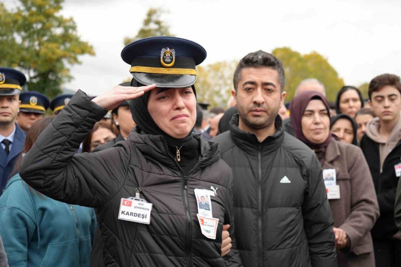 Gürcistan'da düşen askeri uçakta 20 askerle birlikte şehit olan Astsubay