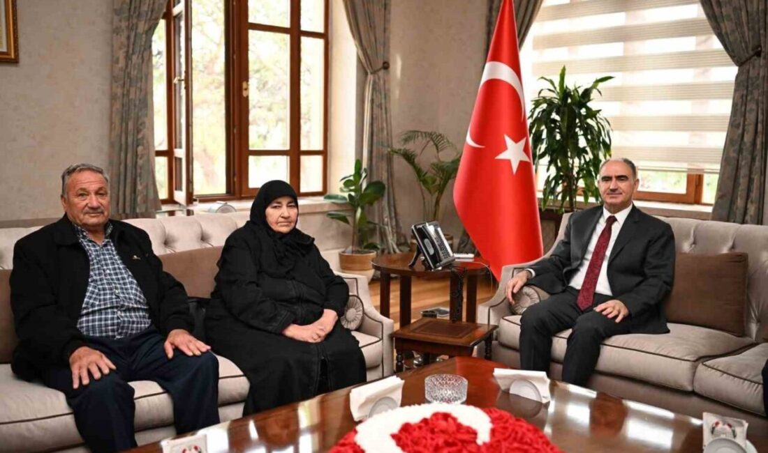 1997'de Tunceli'de şehit olan Piyade Er Hüseyin Özdemir'in ailesi, hayır