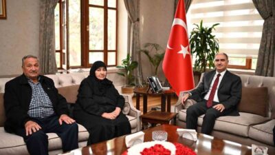 1997'de Tunceli'de şehit olan Piyade Er Hüseyin Özdemir'in ailesi, hayır