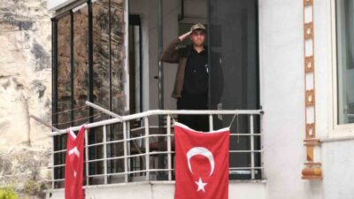 Şehit Hava Uçak Bakım Astsubay Üstçavuş Berkay Karaca'nın annesi Nurdan