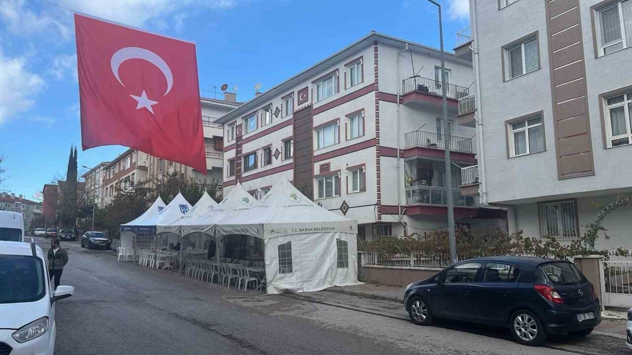 Cem Dolapcı'nın şehit olduğu kargo uçağı kazası sonrası Ankara'nın Mamak