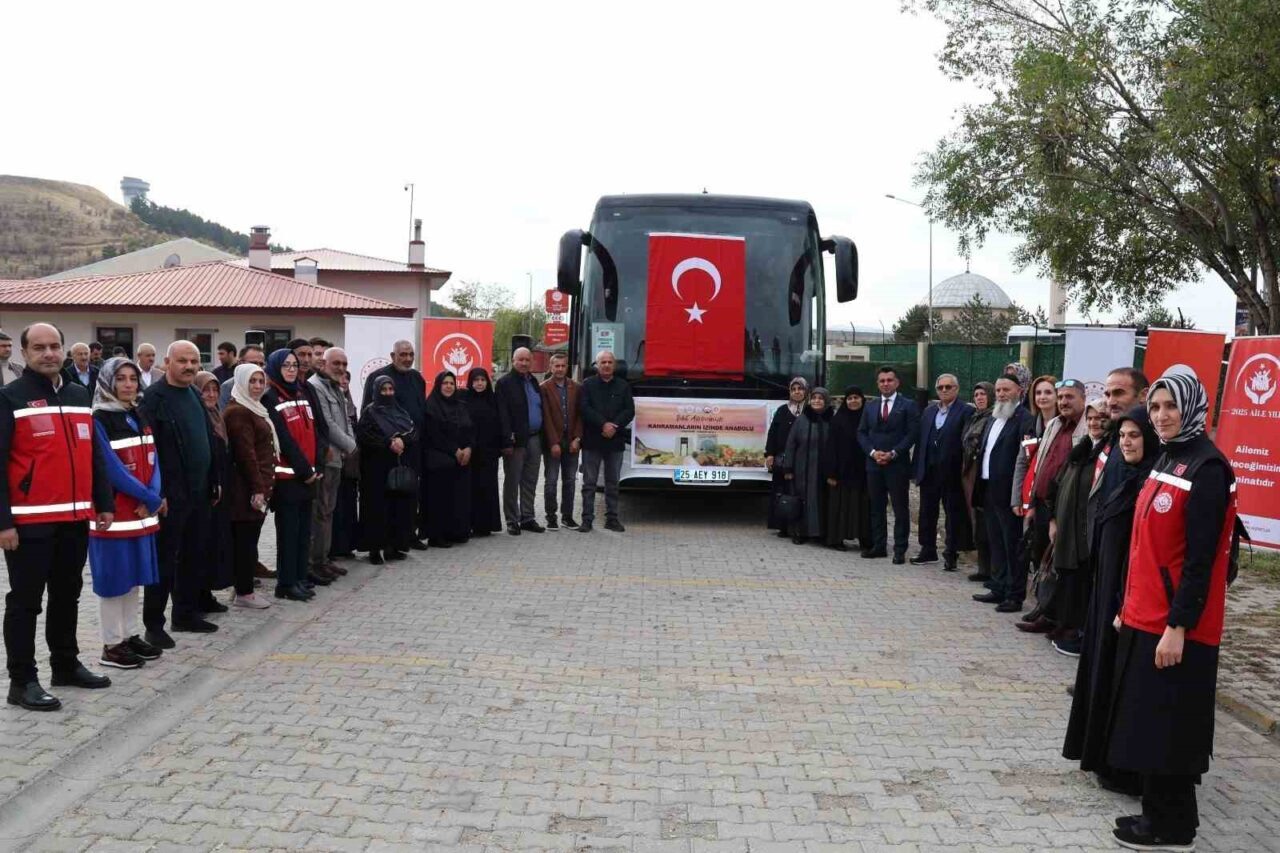 Erzurum'da, Aile ve Sosyal Hizmetler Bakanlığı'nın "Kahramanların İzinde Anadolu" projesi