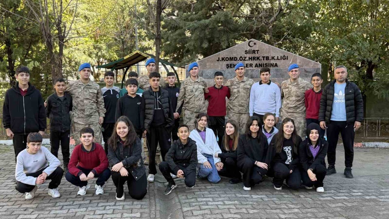 Halide Kutkualp Ortaokulu'ndaki şehitler çeşmesi, Siirt Jandarma Komando Özel Harekat