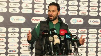 Kocaelispor Teknik Direktörü Selçuk İnan, Göztepe ile oynayacakları maç öncesinde,