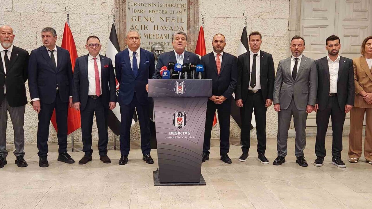 Beşiktaş Kulübü Başkanı Serdal Adalı, görevi devredecek daha iyi bir