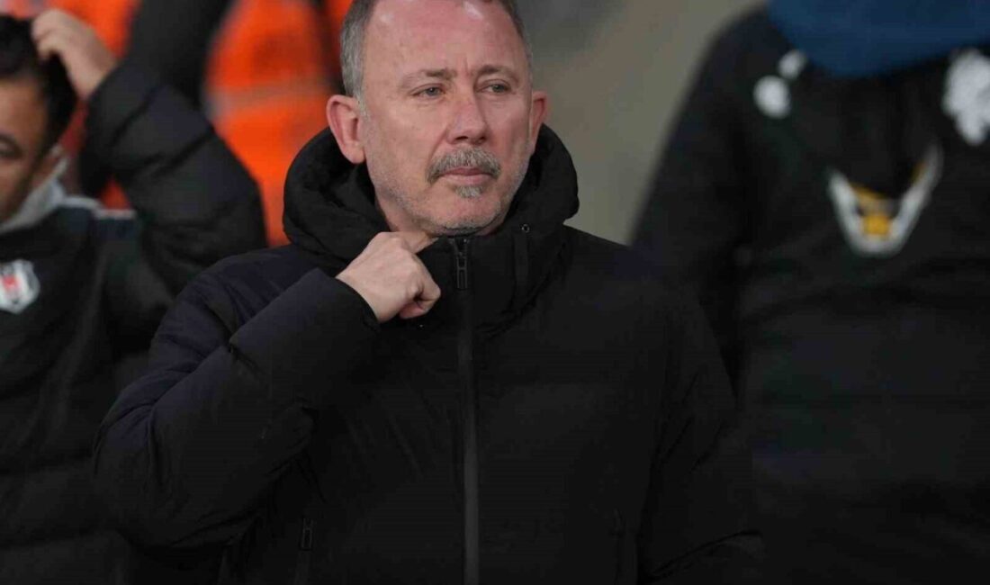 Beşiktaş Teknik Direktörü Sergen Yalçın, Fatih Karagümrük maçı için ilk