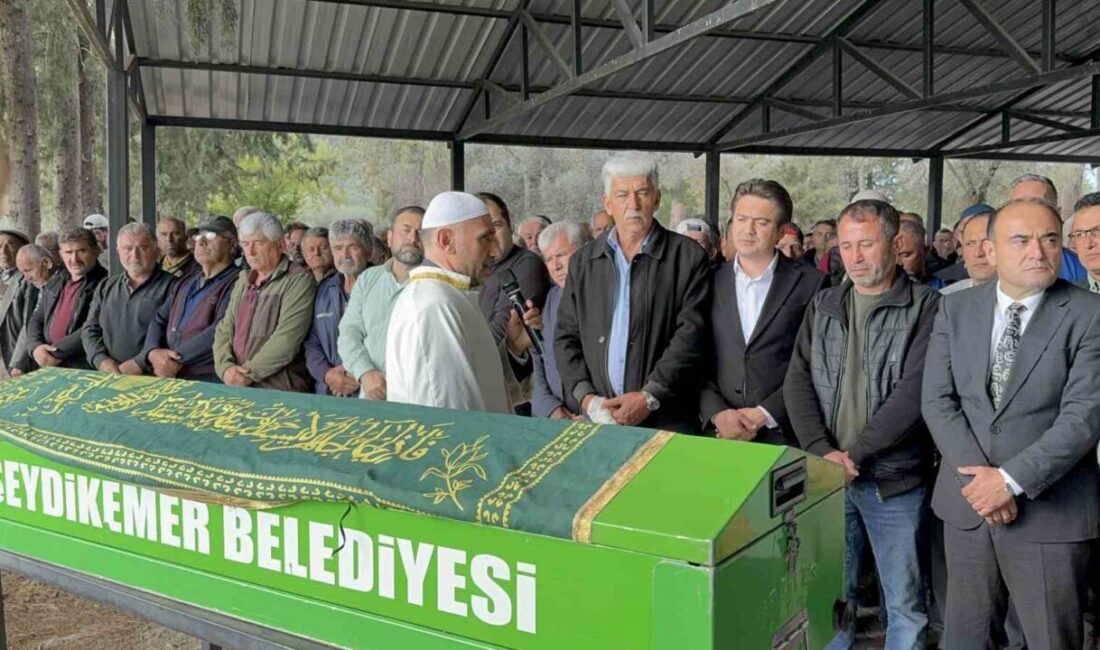 Muğla'nın Seydikemer ilçesinde, zehirlenme şüphesiyle hastaneye kaldırılan 18 yaşındaki Neslinur