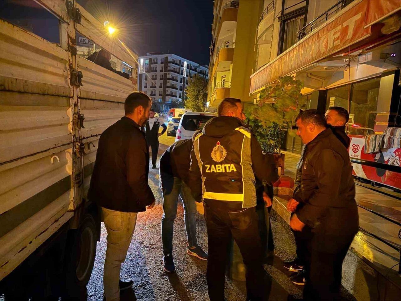 Siirt'te zabıta ekipleri, 10-17 Kasım tarihleri arasında 330 iş yerini