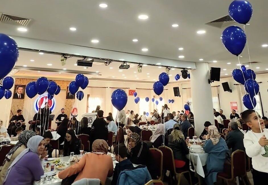 Diyabetli Çocuklar İçin Sincan’da Farkındalık Yemeği Düzenlendi Sincan Belediyesi, 14 Kasım Dünya Diyabet Günü'nde diyabetli çocuklar ve