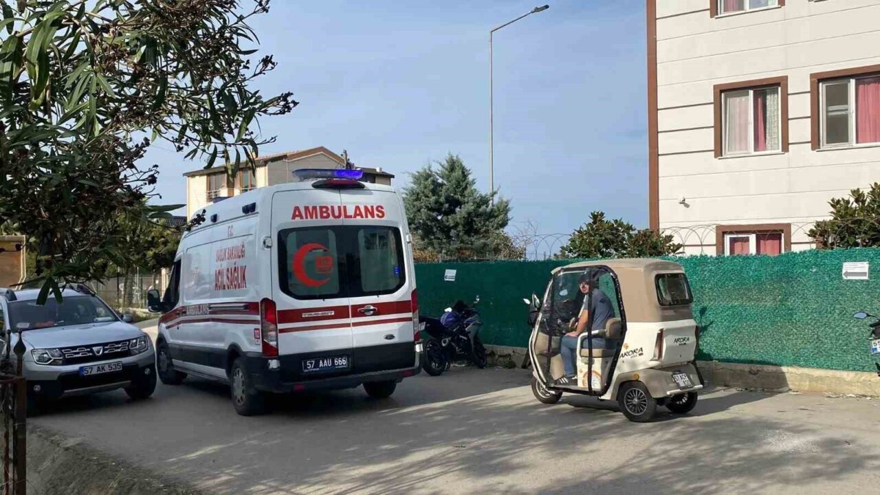 Sinop’ta ağaç budarken merdivenden düşen 71 yaşındaki adam hastaneye sevk edildi.