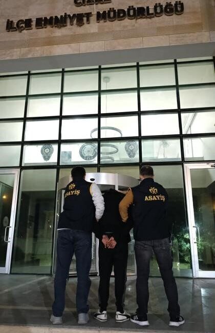 Şırnak’ta Kesinleşmiş Hapis Cezası Bulunan İki Kişi Yakalandı Şırnak'ta polis, Cizre'de 6 yıl 3 ay, Uludere'de ise 3