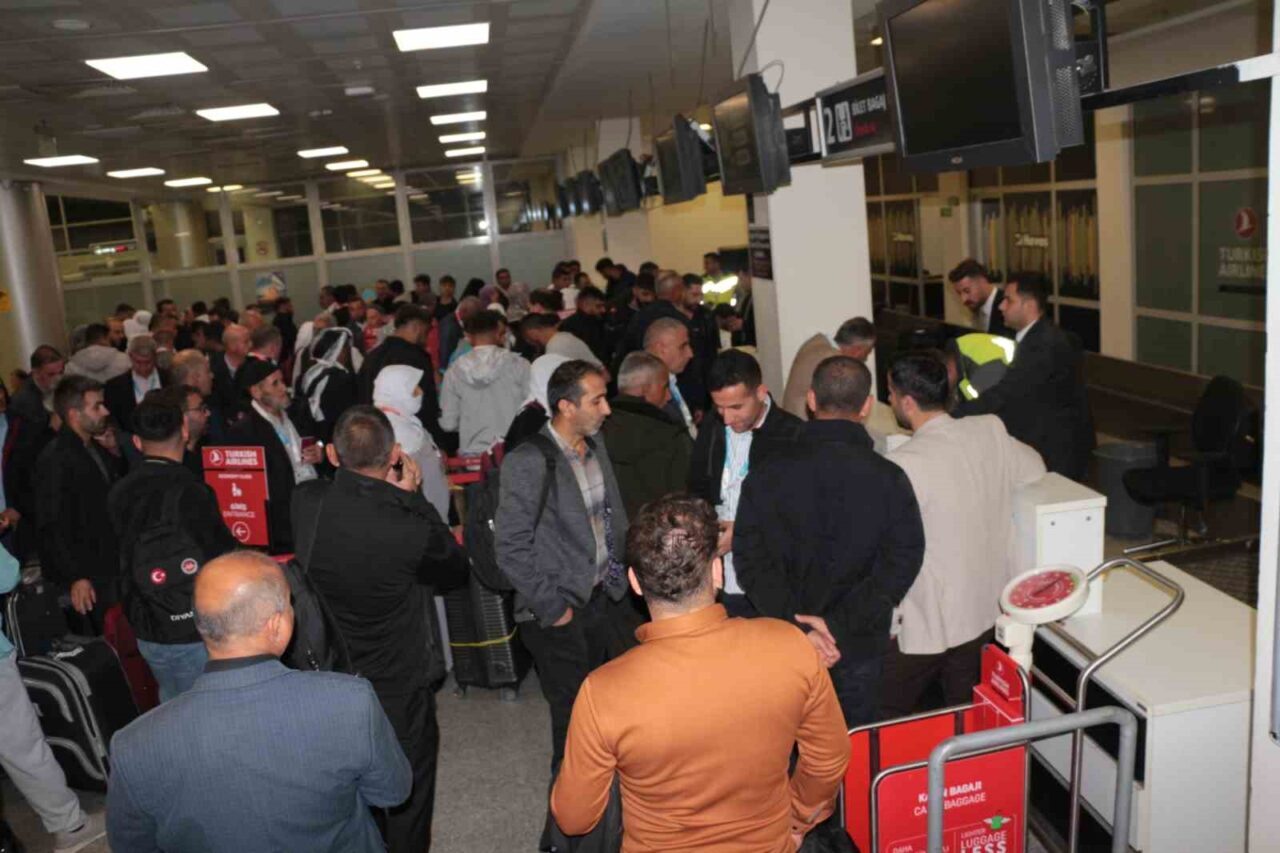 Şırnak’tan Suudi Arabistan’a Umre Uçuşlarının İkincisi Başarıyla Gerçekleşti