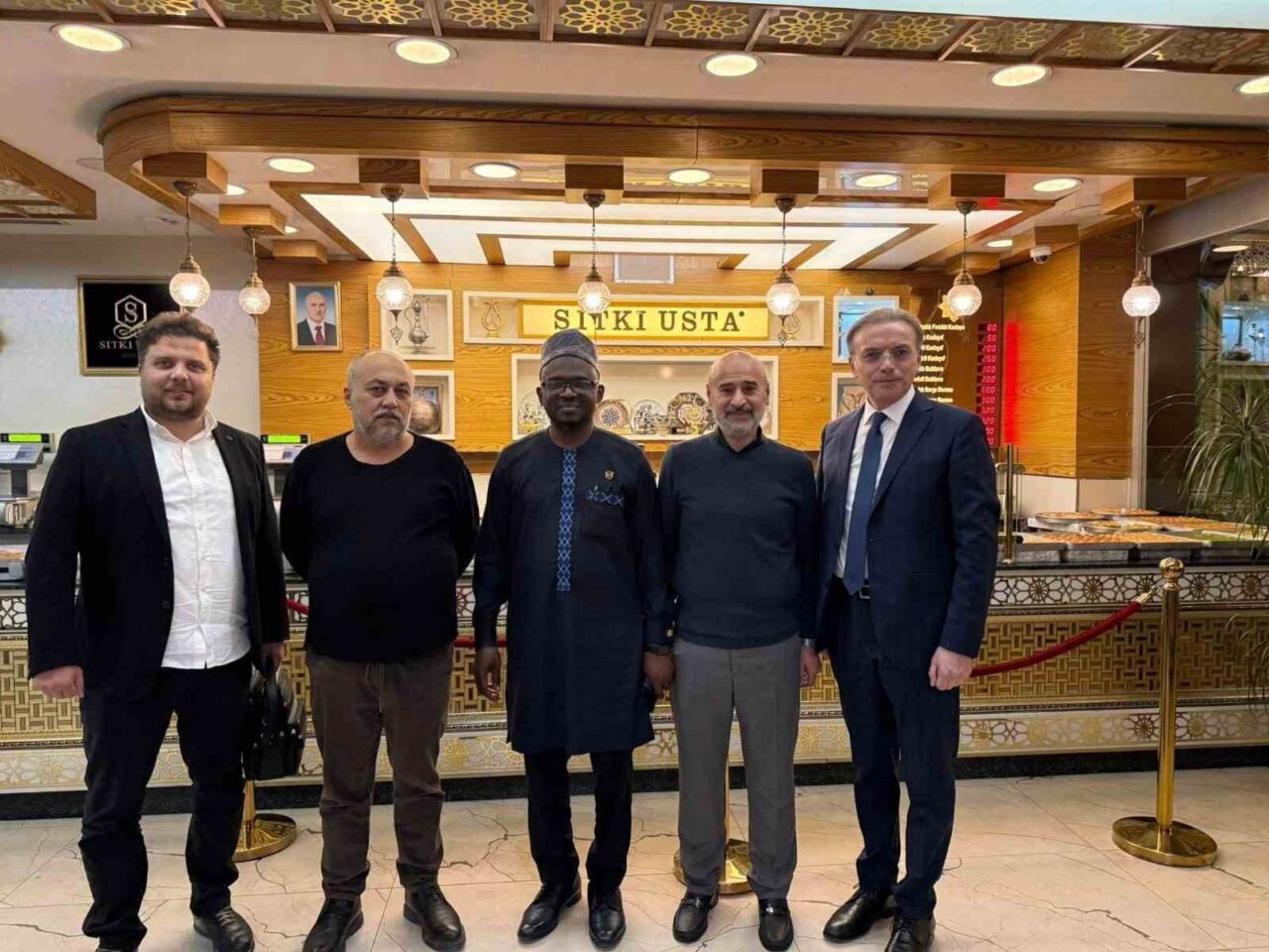 Sıtkı Usta Çukurambar Şubesi, Gana Büyükelçisi Sheikh Abdul Nasiru-Deen ve