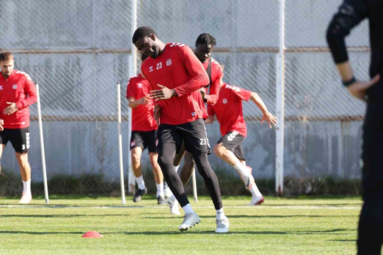 Özbelsan Sivasspor, Esenler Erokspor Maçı İçin Hazırlıklarını Devam Ettiriyor
