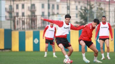 Özbelsan Sivasspor, Trendyol 1. Lig 14. haftasında deplasmanda Esenler Erokspor