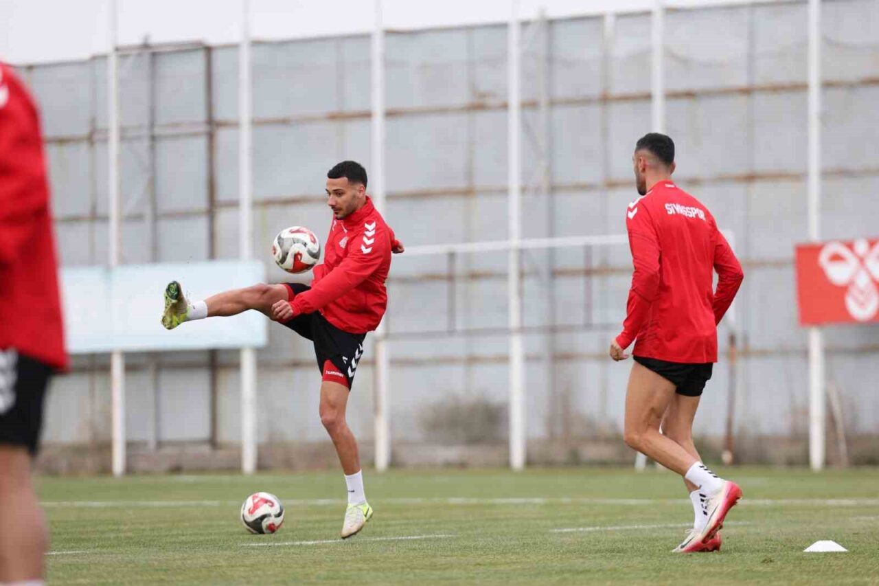 Özbelsan Sivasspor, Trendyol 1. Lig'in 15. haftasında Boluspor ile oynayacağı