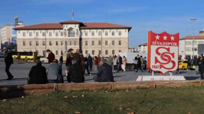 Sivasspor'un yaz transferinde kadrosuna kattığı Luan Campos, alacakları yüzünden izinsiz