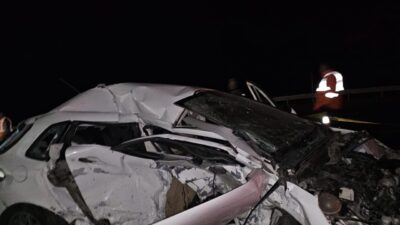 Sivas'ın Suşehri ilçesinde iki otomobilin çarpışması sonucu 56 yaşındaki Yunus