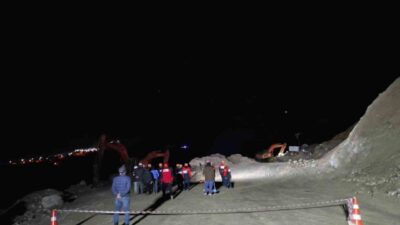 Sivas'ın Divriği ilçesindeki bir maden ocağında meydana gelen göçükte 66