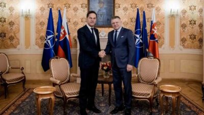 Slovakya Başbakanı Robert Fico, NATO Genel Sekreteri Mark Rutte ile