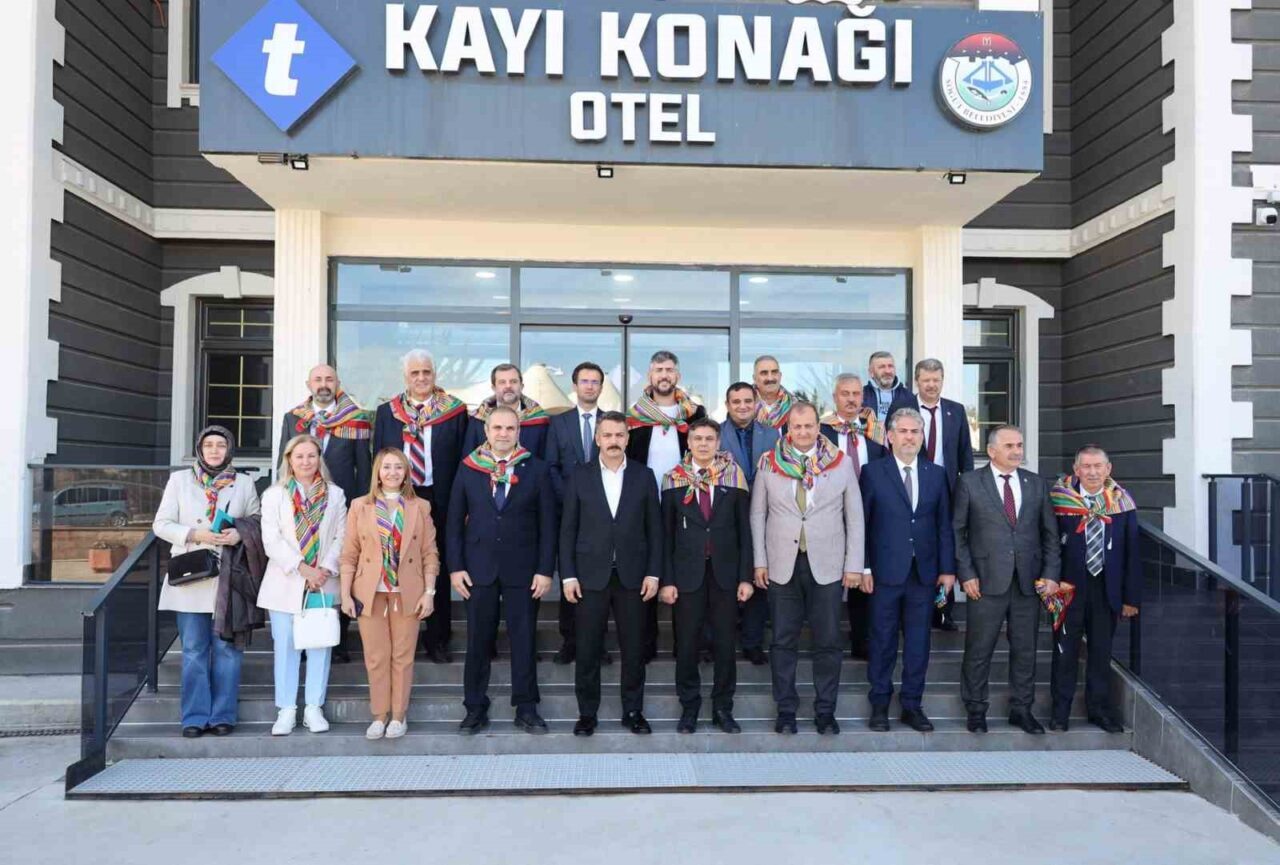 Söğüt, İpekyolu Belediyeler Birliği toplantısına ev sahipliği yaptı. İznik Belediye