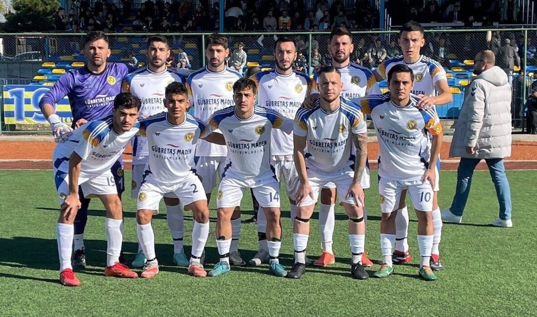 Bölgesel Amatör Lig'de (BAL) mücadele veren Söğütspor, İznikspor'a 3-1 yenilerek