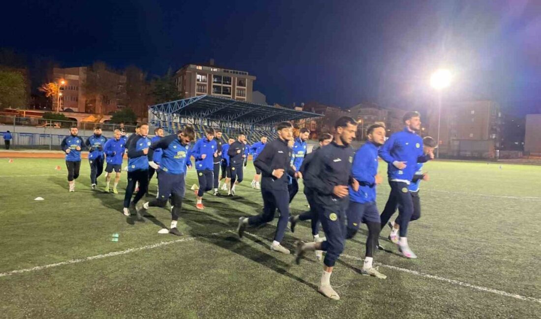 Söğütspor, Yalovaspor Maçına Hazırlanıyor: Zorlu Mücadele Öncesi Takım Koşullarını Gözden Geçiriyor Söğütspor, Bölgesel Amatör Lig'de 30 Kasım Pazar günü Yalovaspor ile