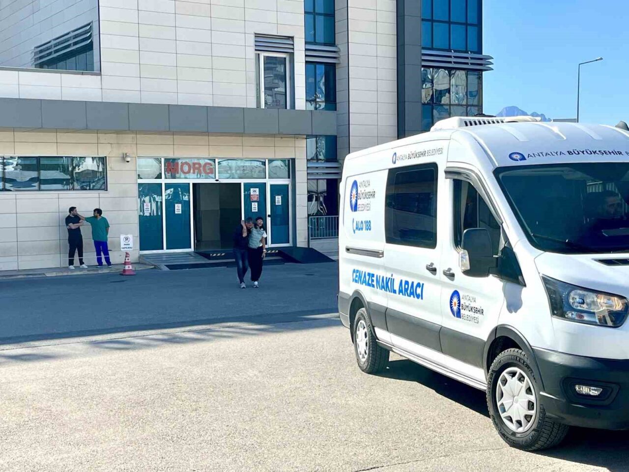 Antalya'nın Kaş ilçesinde, Gökay S. (36) annesiyle ilişkisi olduğu iddia