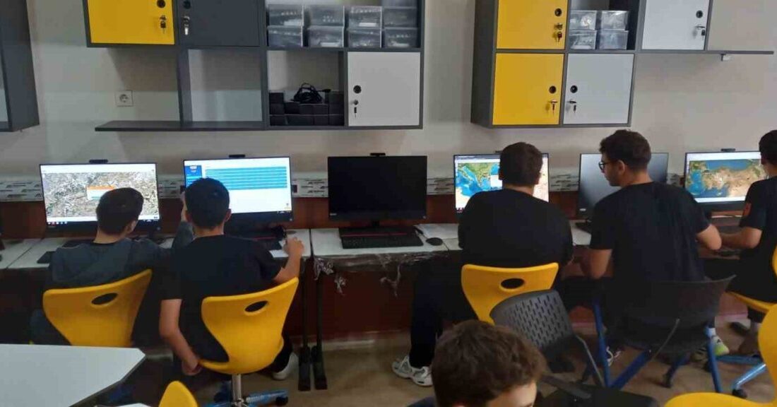 Milli Eğitim Bakanlığı, Aydın'daki Söke Anadolu Lisesi'nde "Yenilikçi Eğitim Sınıfı"